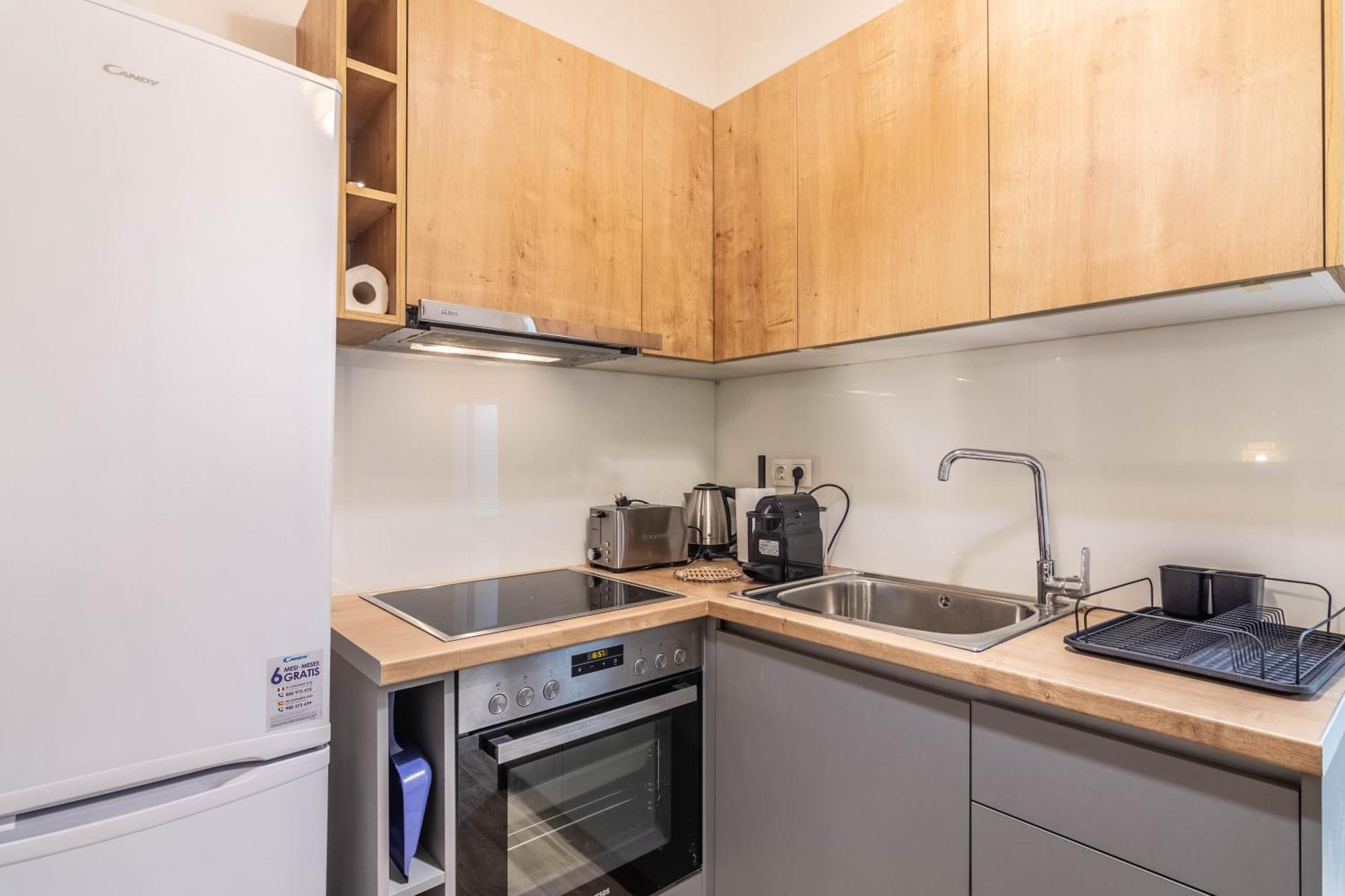 Gazi Home Афины Экстерьер фото