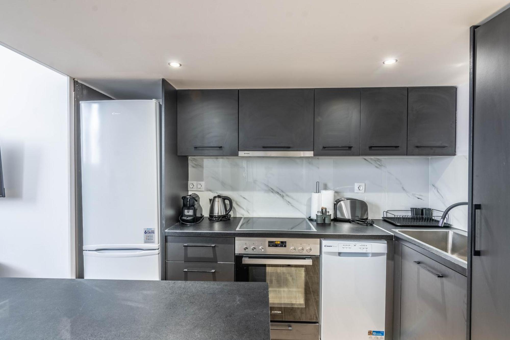 Gazi Home Афины Экстерьер фото